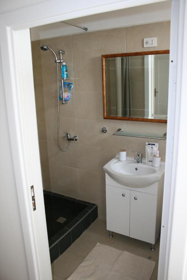 Colev Rooms Focşani Exterior foto